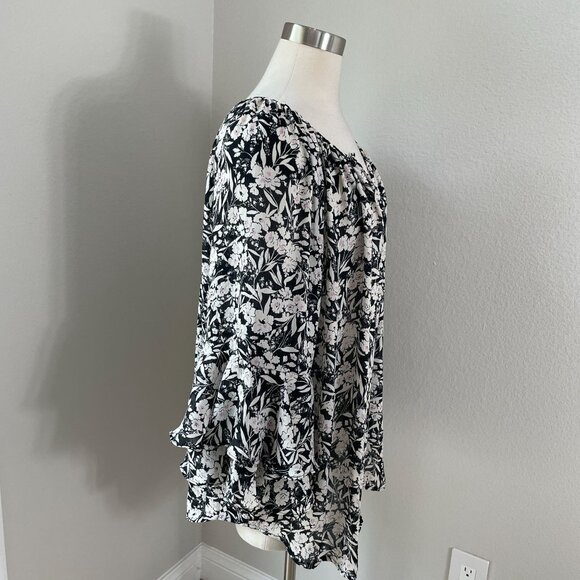 Chaps Womens Plus 2X Black White Boho Floral Ruffle Sleeve Blouse Shirt - Picture 3 of 11